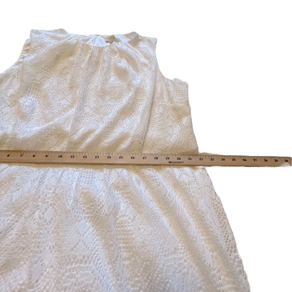 Laura Plus White Lace Dress-Size 20-Sleeveless/Fitted Bodice-Flared Skirt NWT - Picture 12 of 14